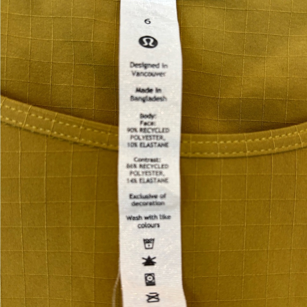 lululemon athletica Short Sleeve Performance Tee in Olive 183 - Picture 3 of 4